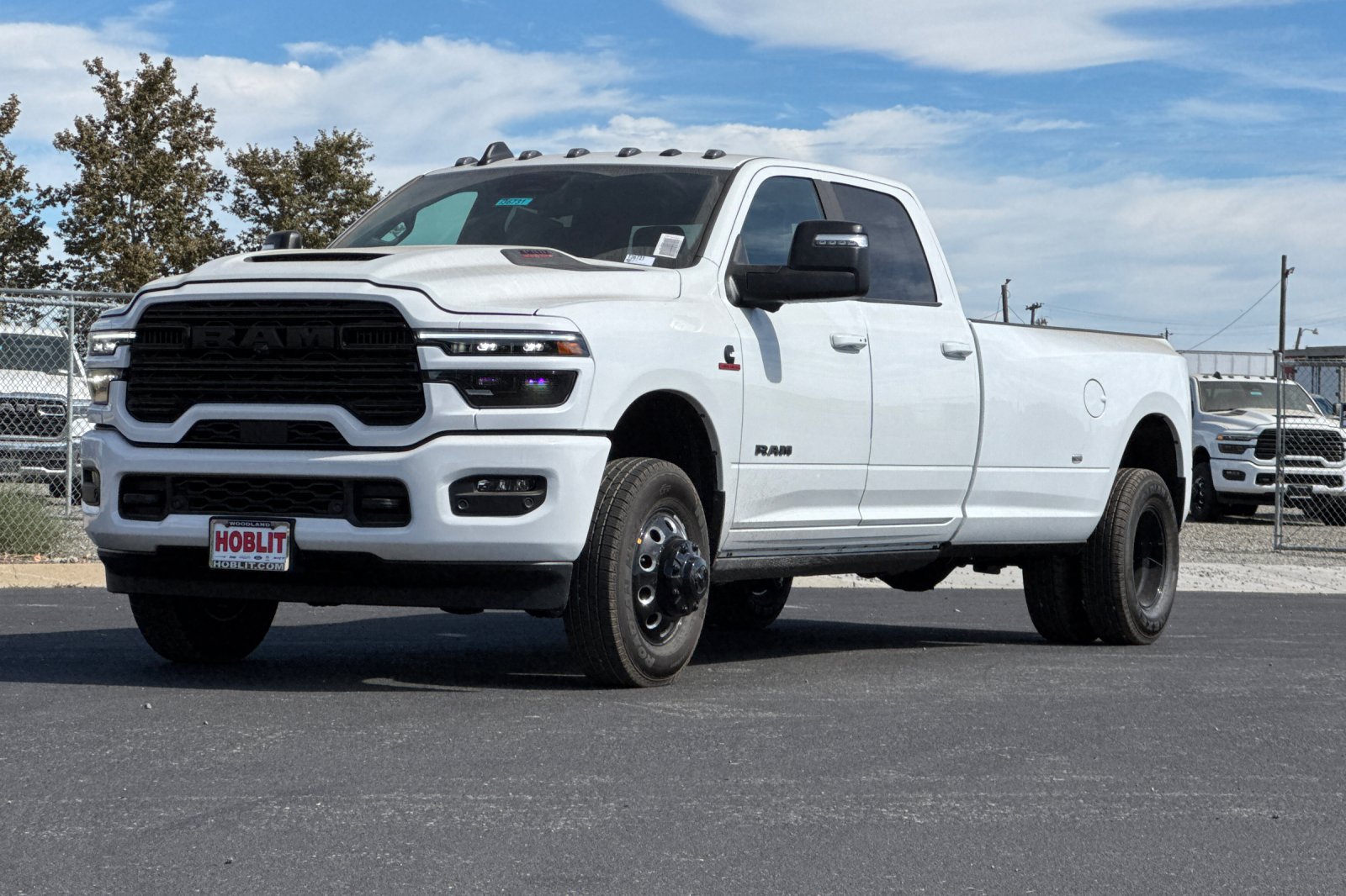 New 2026 RAM 3500 Laramie AWD/4WD image 7