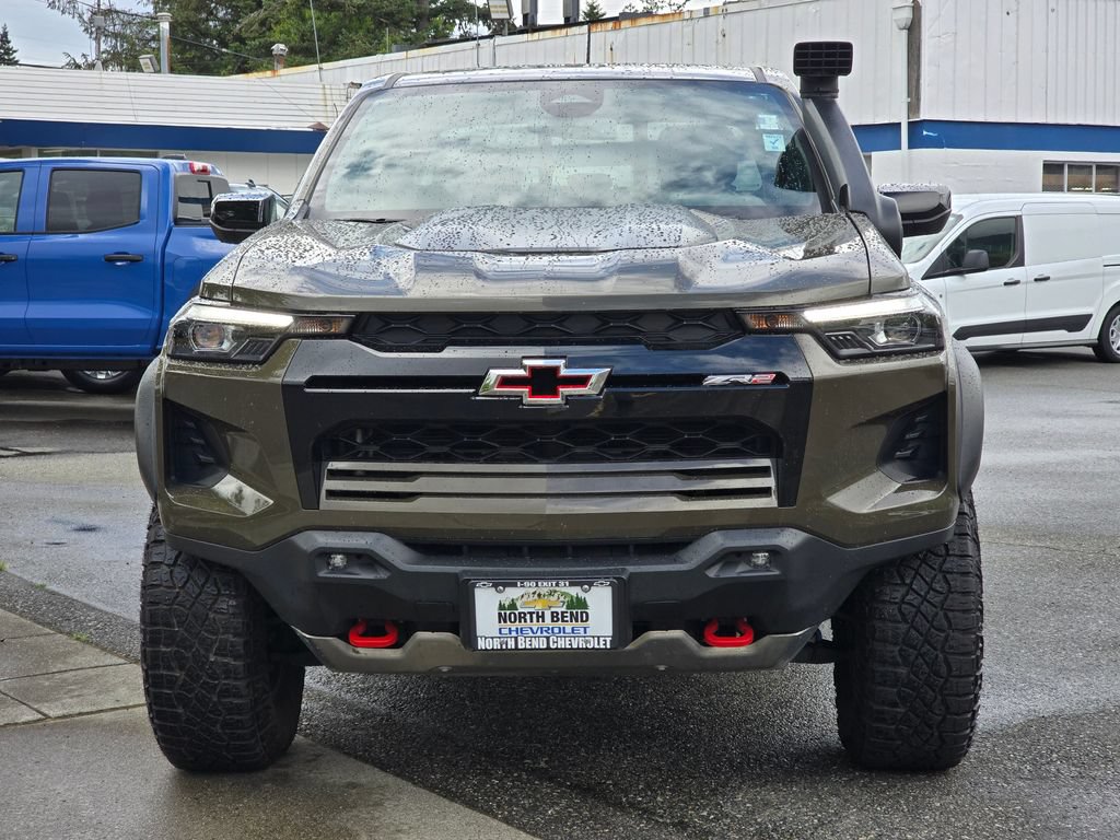 Used 2024 Chevrolet Colorado ZR2 AWD/4WD image 2