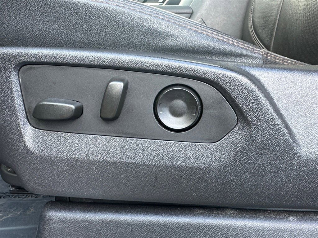 Used 2023 GMC Sierra 1500 AT4 w/ AT4 Premium Package image 10