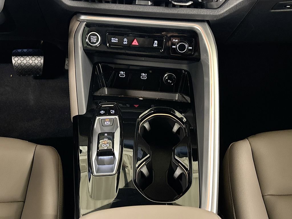 New 2025 Audi Q5 Premium Plus image 13