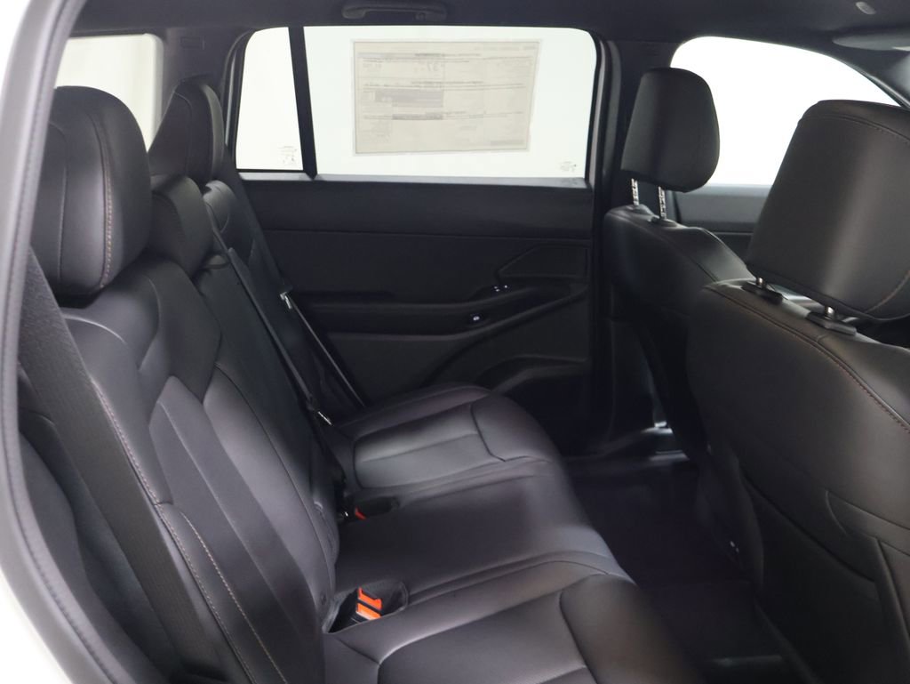 New 2026 Jeep Cherokee Limited image 16