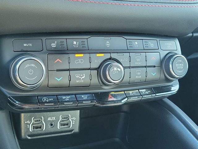 Used 2024 Dodge Durango GT image 33