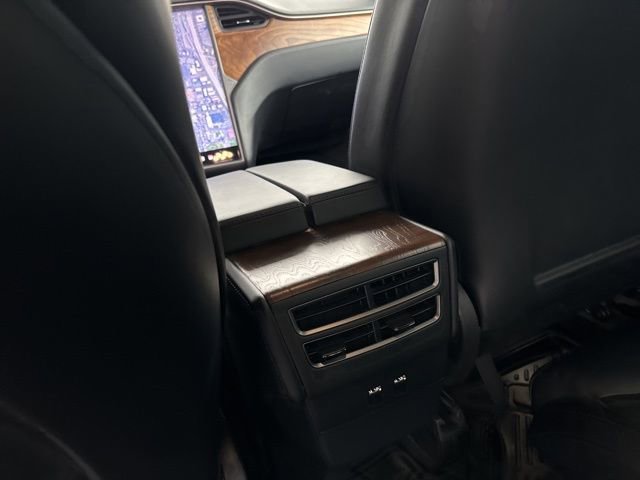 Used 2020 Tesla Model X Long Range image 25
