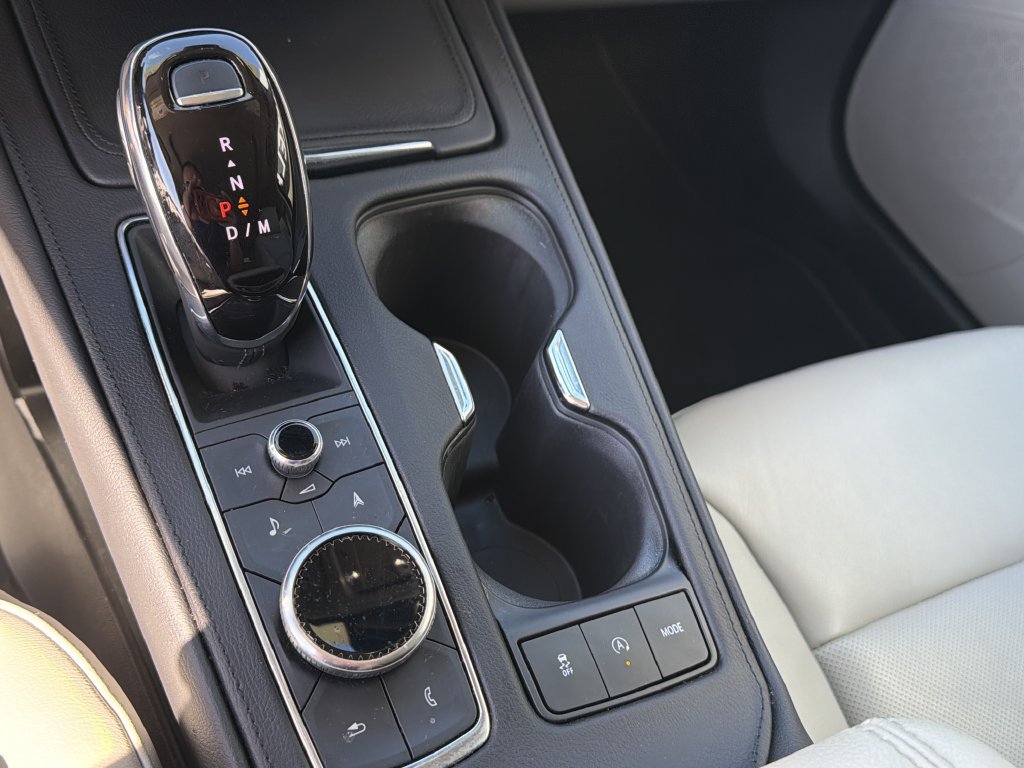 Certified 2023 Cadillac XT4 Premium Luxury FWD image 25