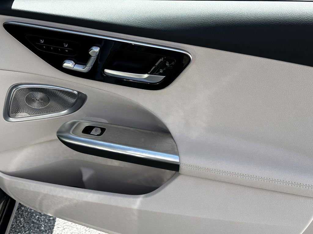 Certified 2025 Mercedes-Benz C 300 Sedan image 16