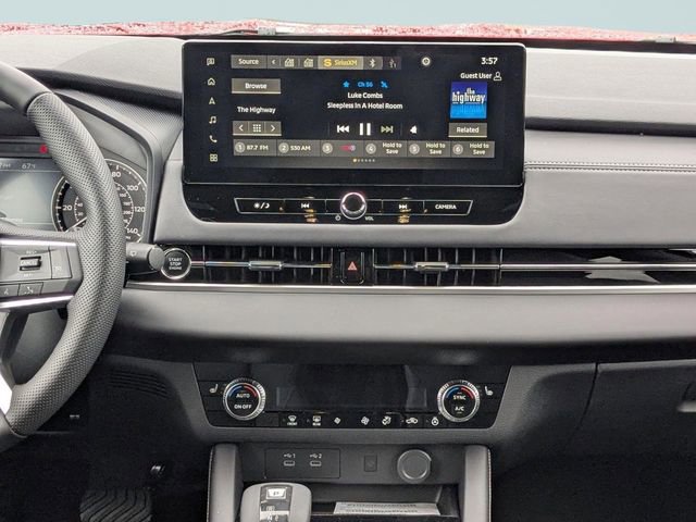 New 2026 Mitsubishi Outlander LE FWD image 17