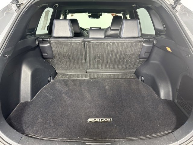 Used 2020 Toyota RAV4 XSE image 30