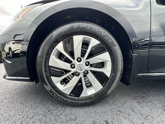 New 2025 Nissan Altima 2.5 S image 10