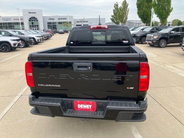 Used 2021 Chevrolet Colorado Z71 AWD/4WD image 7