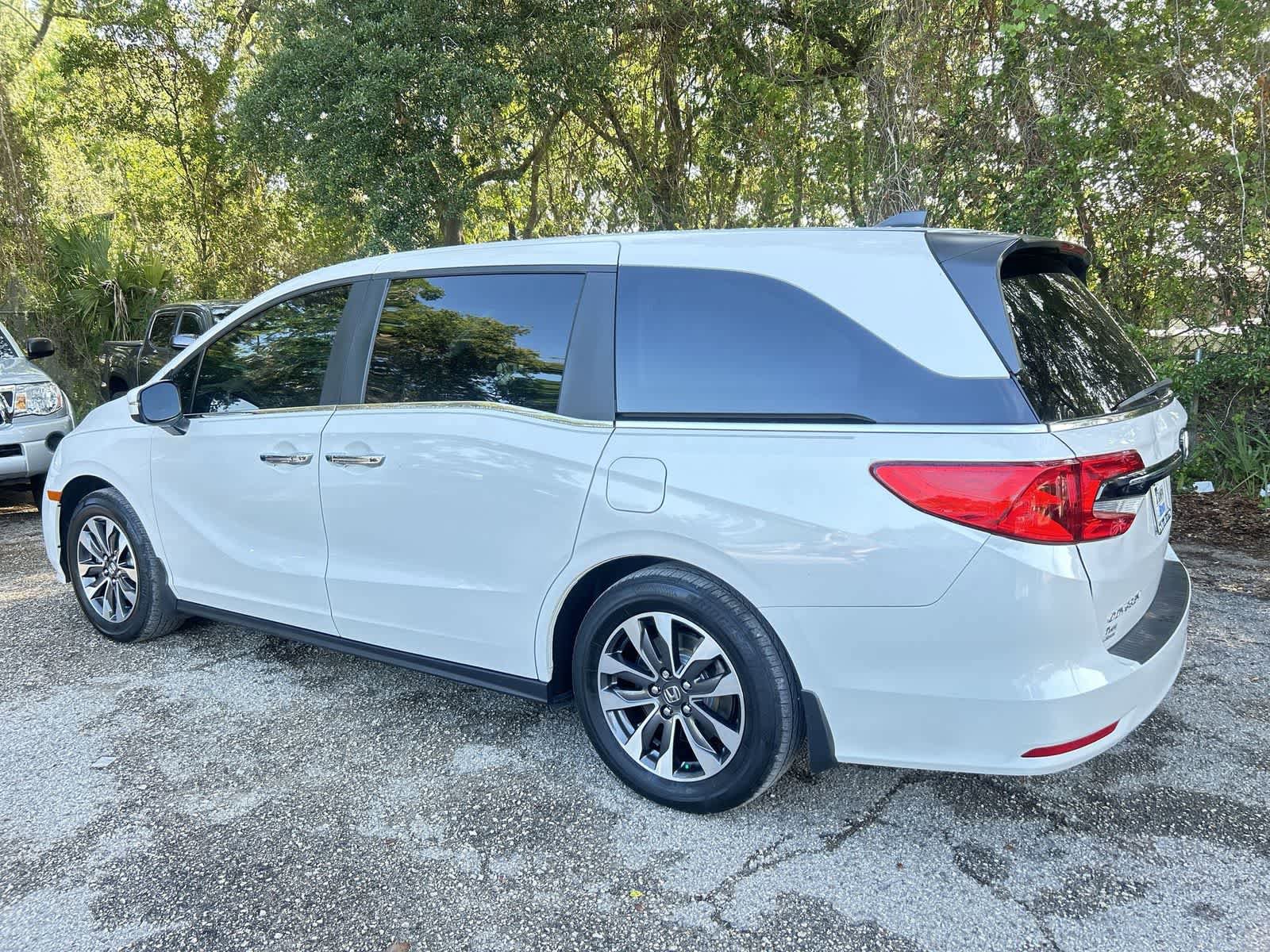 Certified 2024 Honda Odyssey EX-L image 6