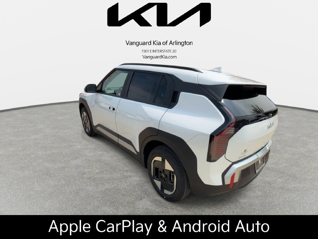 New 2027 Kia EV3 Wind FWD image 7