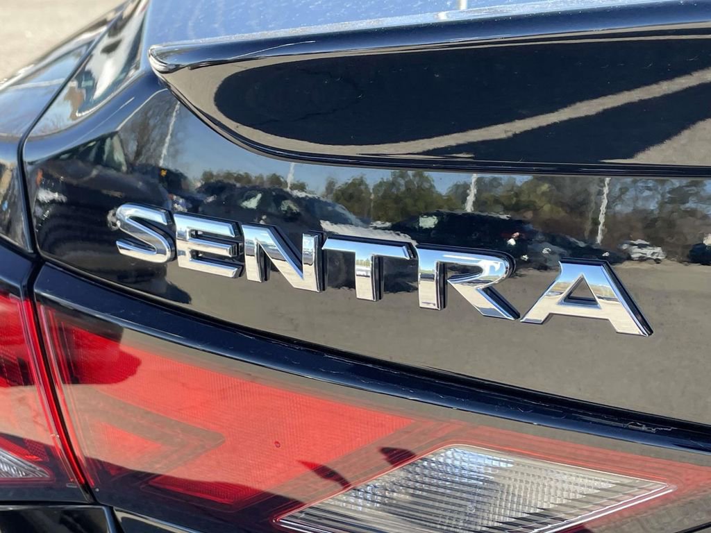 Used 2025 Nissan Sentra SR image 9