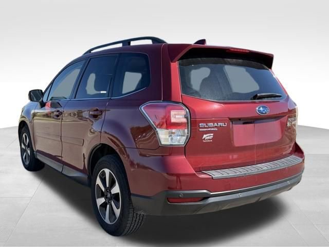 Used 2017 Subaru Forester 2.5i Limited AWD/4WD image 5