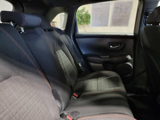 Used 2023 Honda HR-V Sport image 16