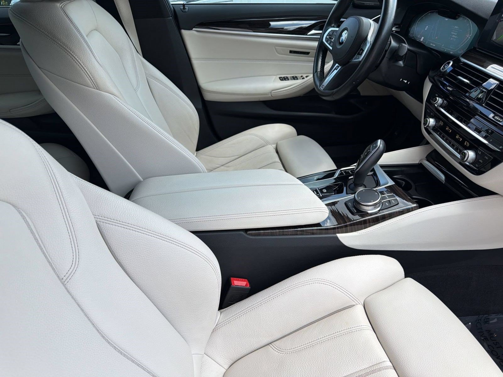 Certified 2023 BMW 540i w/ M Sport Package RWD image 23