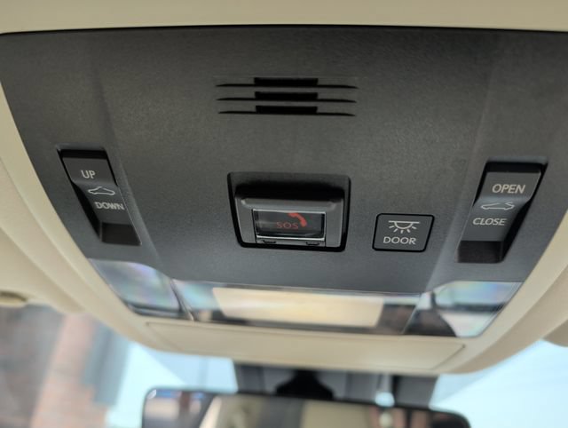 Used 2022 Lexus RX 450hL Luxury w/ Cold Area Package (CT) AWD/4WD image 36