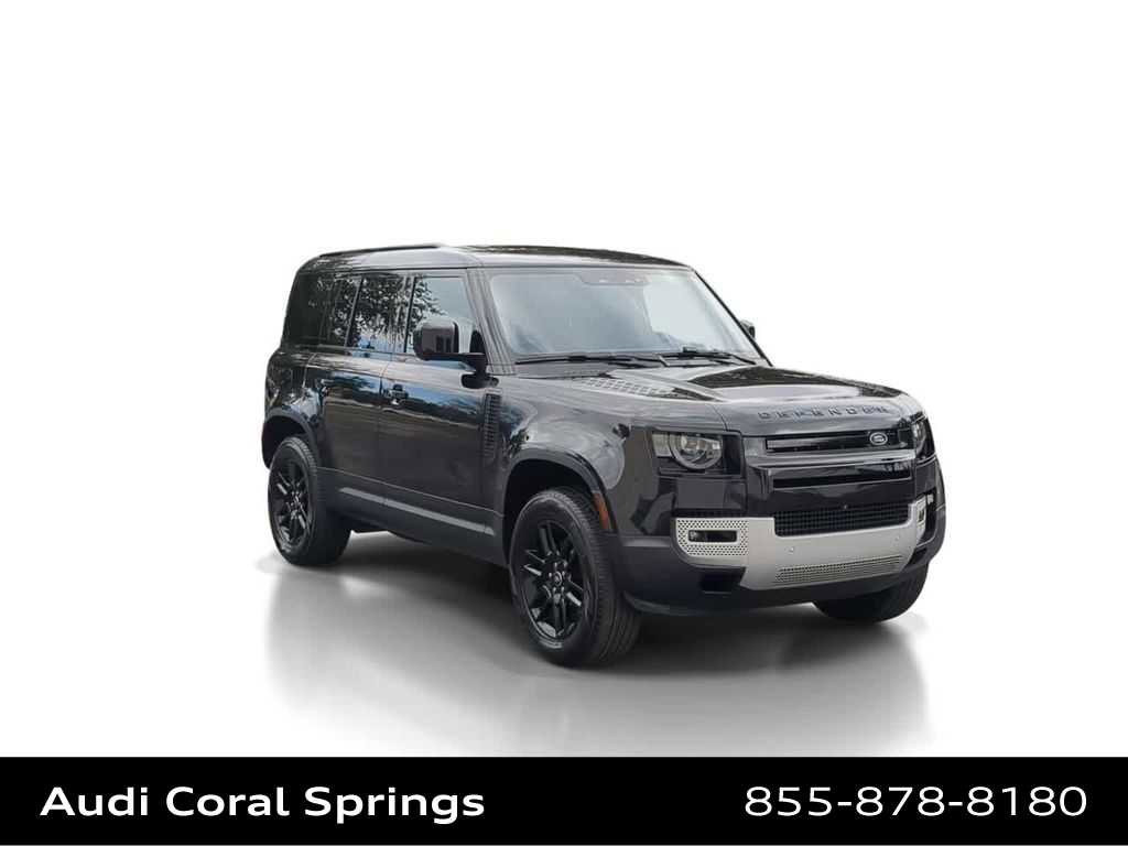 Used 2025 Land Rover Defender 110 S AWD/4WD image 2