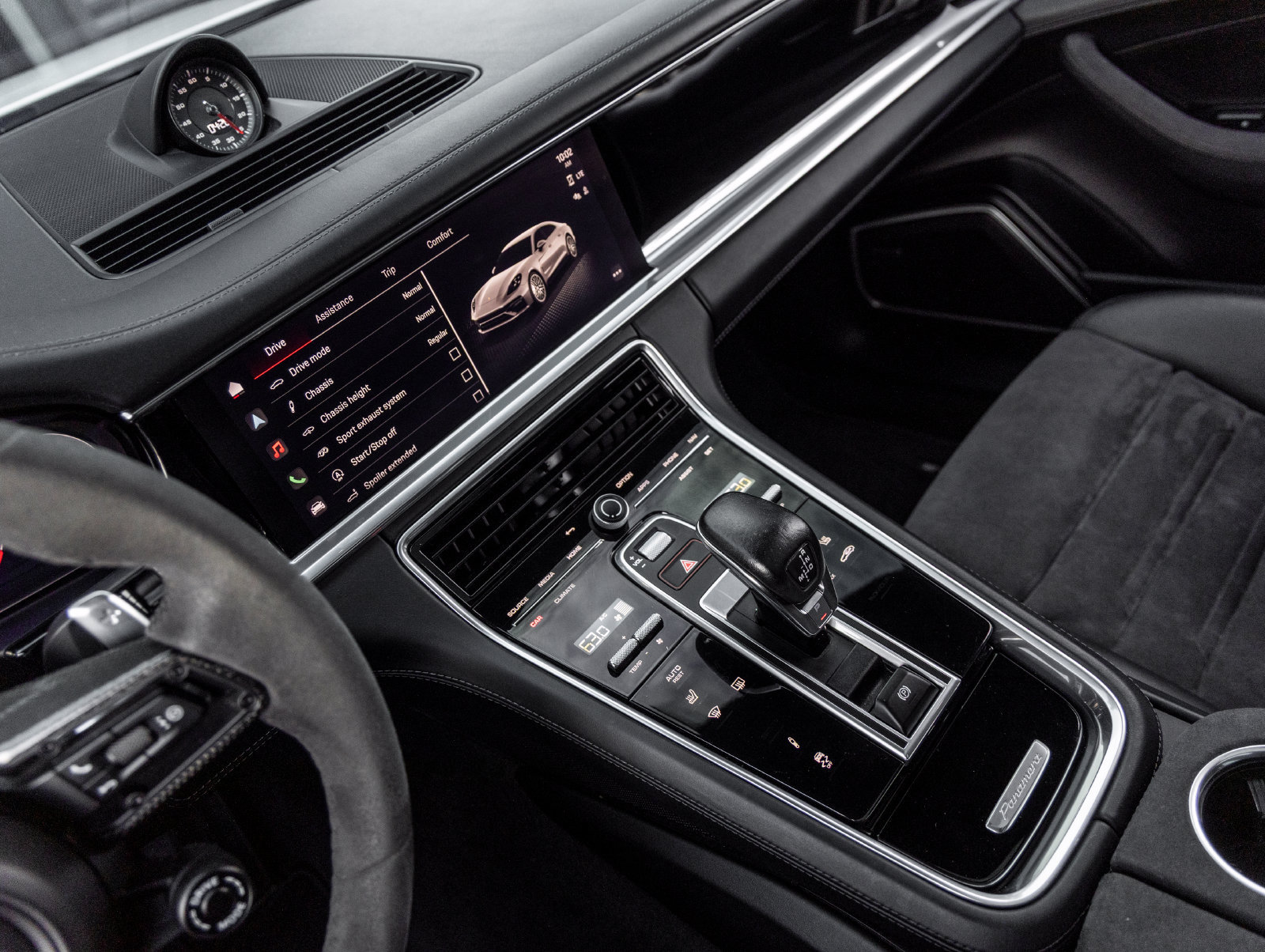 Certified 2022 Porsche Panamera GTS w/ Premium Package AWD/4WD image 30