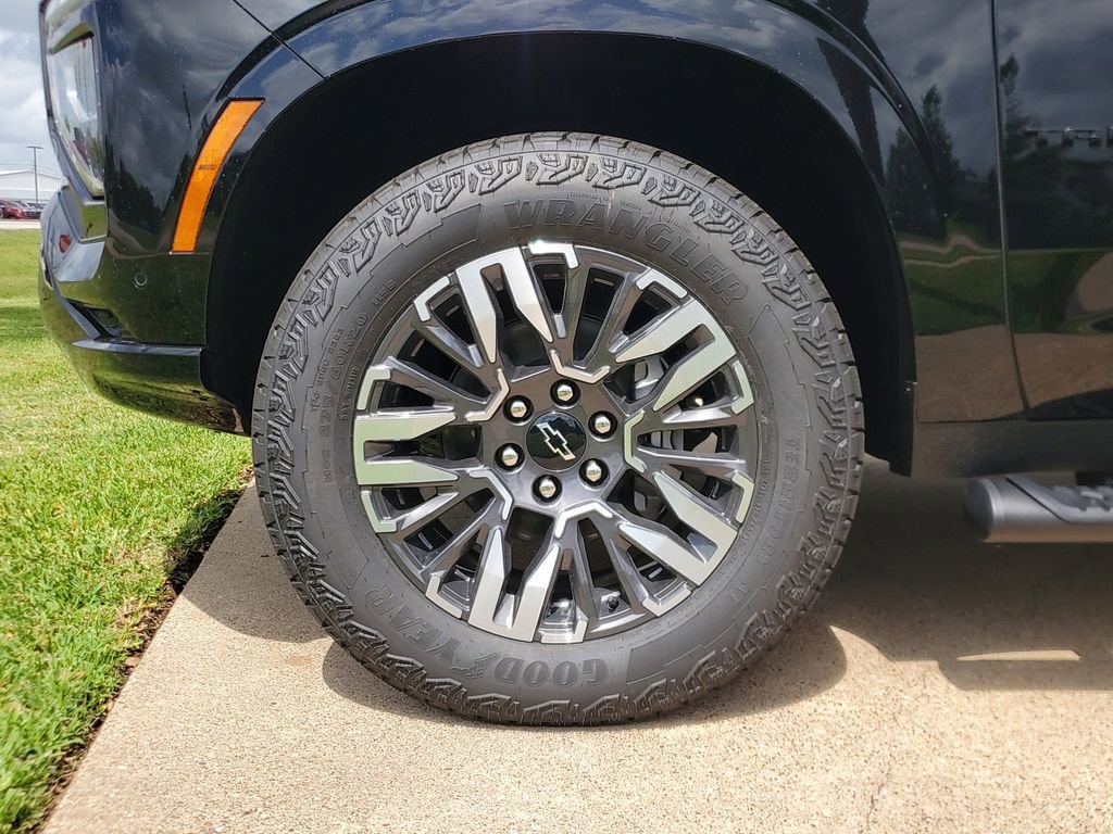 New 2026 Chevrolet Tahoe Z71 w/ Z71 Off-Road Package image 9