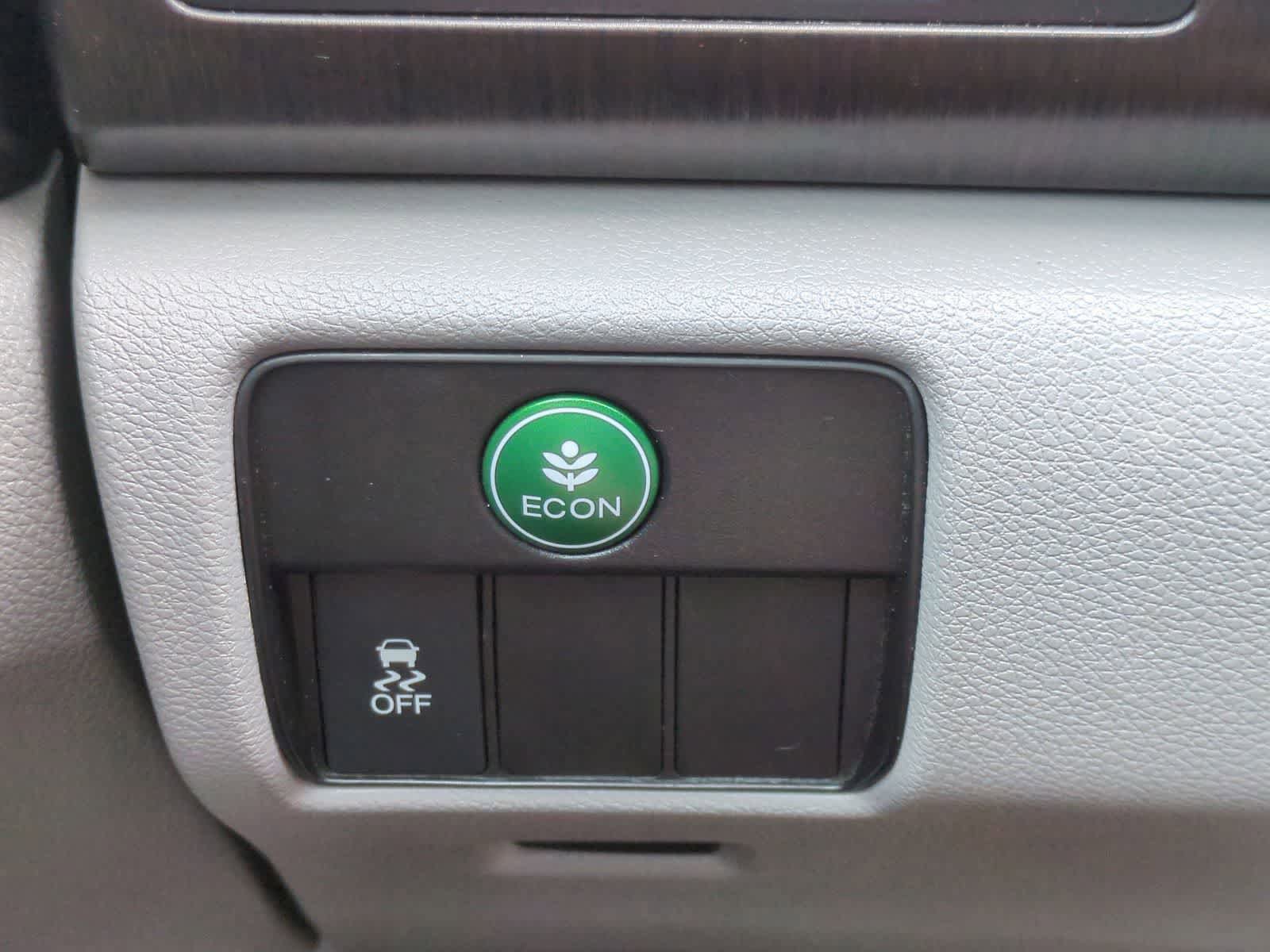 Used 2015 Honda Accord EX image 29