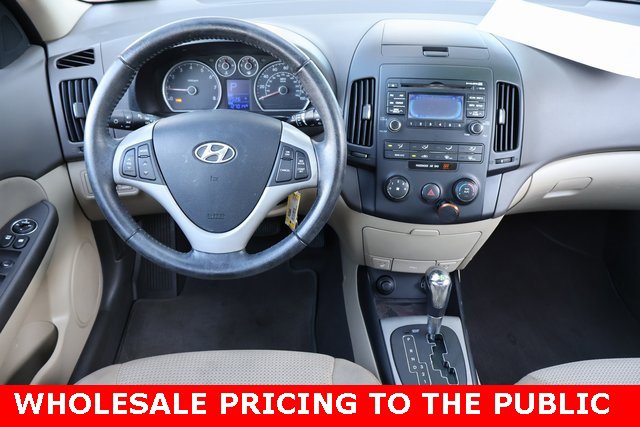 Used 2010 Hyundai Elantra SE image 15