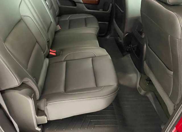 Used 2018 GMC Sierra 1500 SLT AWD/4WD image 10