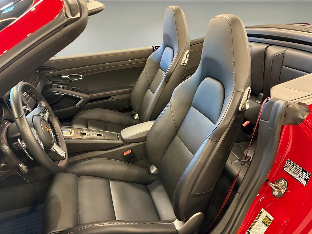 Used 2018 Porsche 911 Turbo S image 31