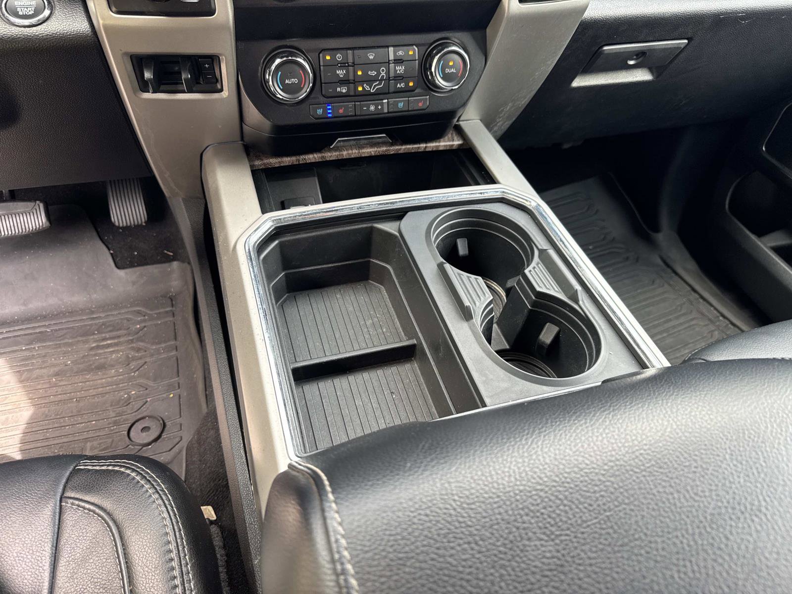 Used 2019 Ford F350 Lariat w/ Lariat Ultimate Package AWD/4WD image 25