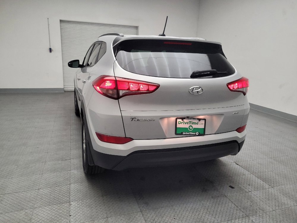 Used 2017 Hyundai Tucson SE image 6