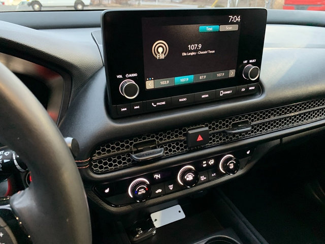 Used 2024 Honda HR-V Sport image 26