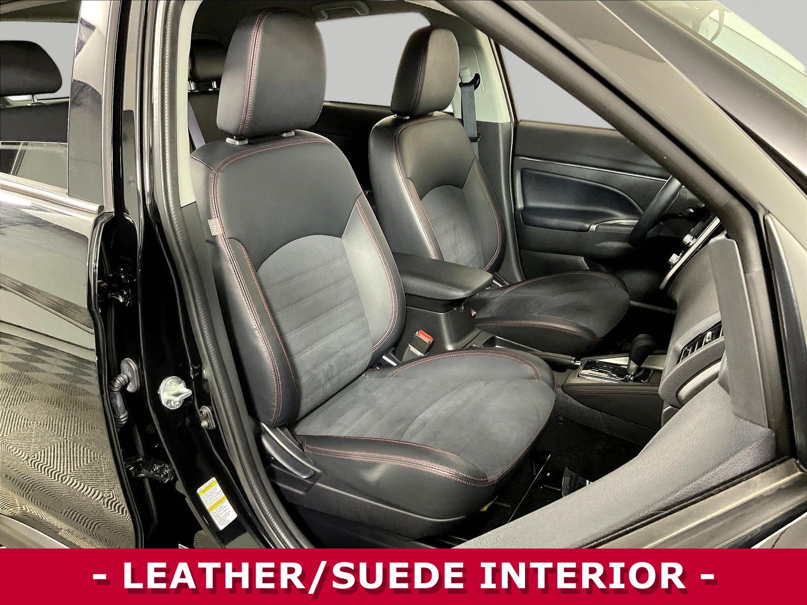 Used 2026 Mitsubishi Outlander Sport SE AWD/4WD image 28