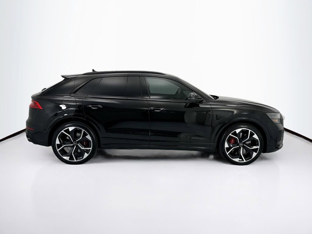 Used 2024 Audi RS Q8 image 4