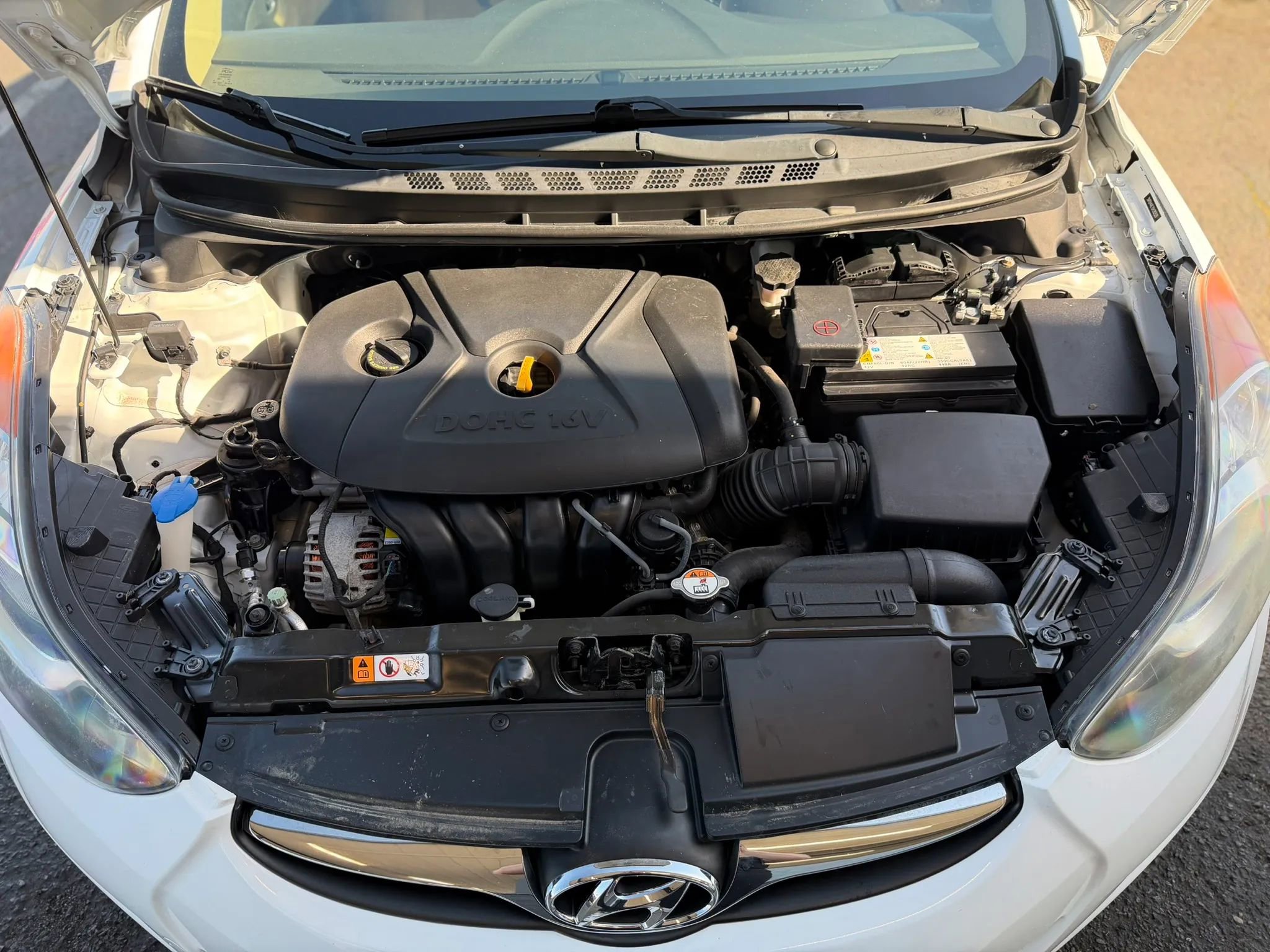 Used 2013 Hyundai Elantra GLS w/ Preferred Pkg FWD image 14