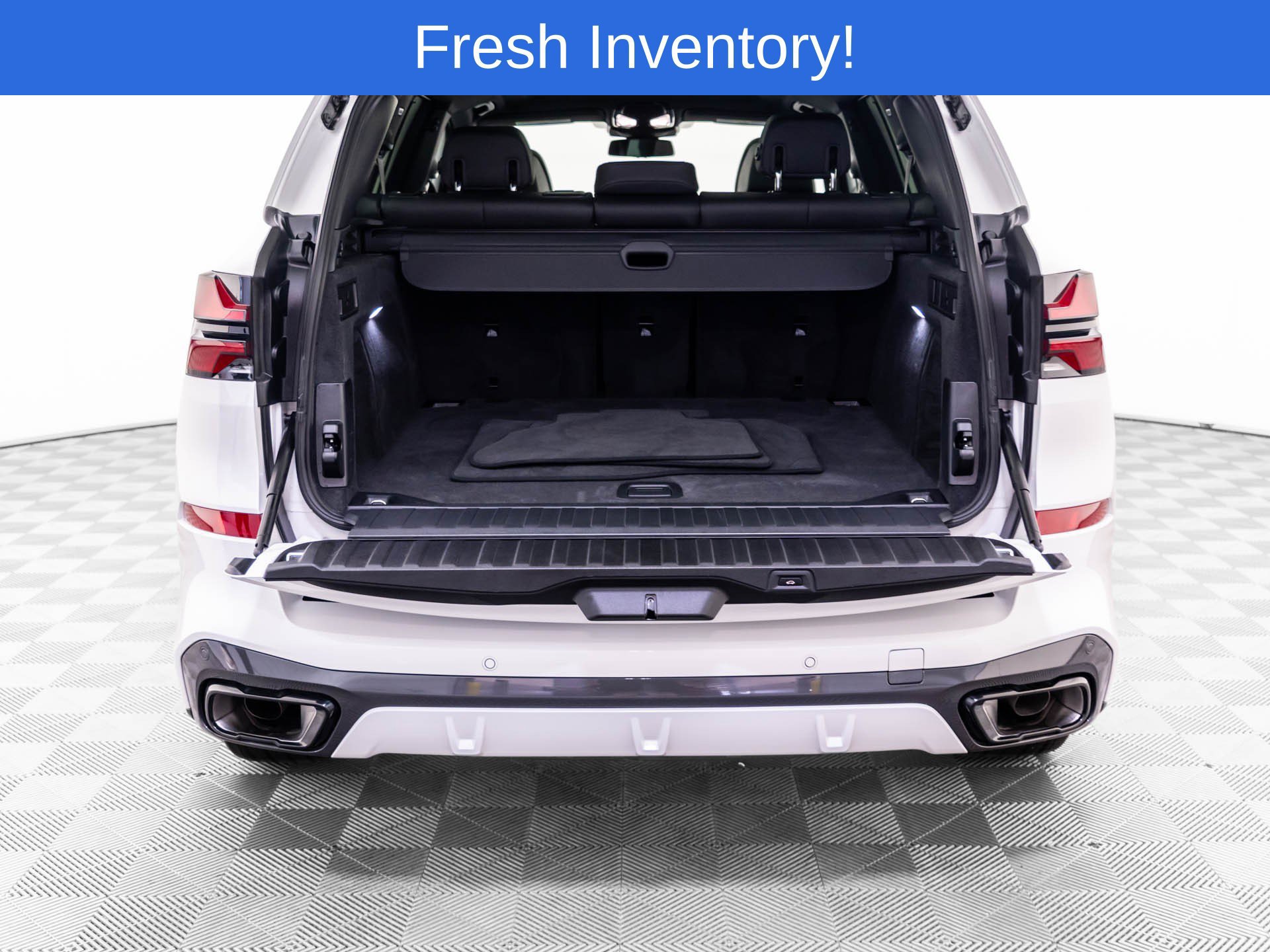 Used 2026 BMW X5 xDrive40i AWD/4WD image 34
