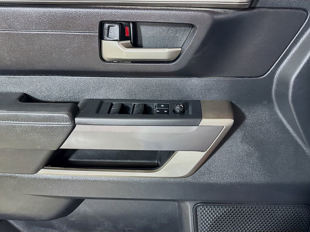 Used 2022 Toyota Tundra SR5 w/ SR5 Convenience Package image 16