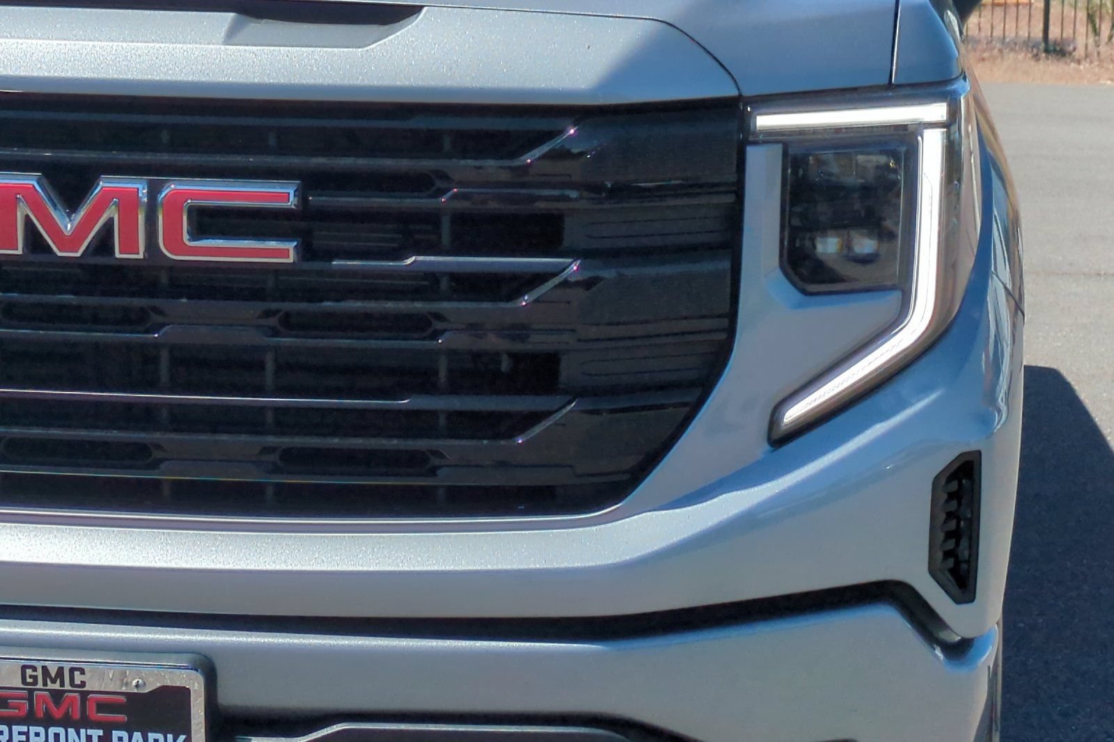 Used 2025 GMC Sierra 1500 Elevation AWD/4WD image 50