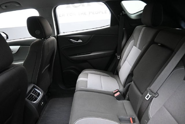 Used 2024 Chevrolet Blazer LT FWD image 23