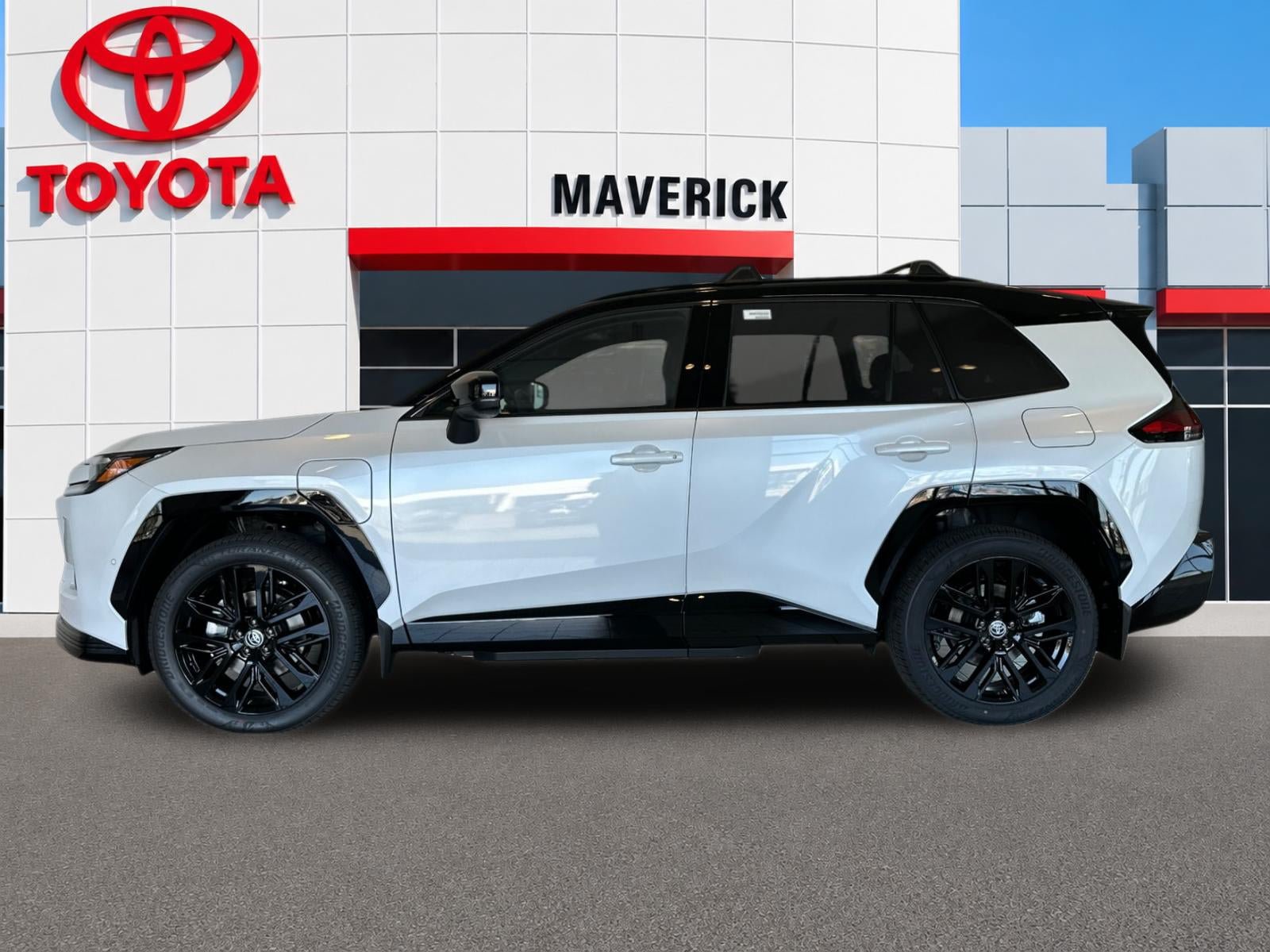New 2026 Toyota RAV4 XSE w/ Panoramic Sun Roof Package AWD/4WD image 2