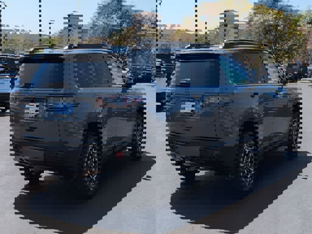 New 2026 Jeep Cherokee Laredo AWD/4WD image 5