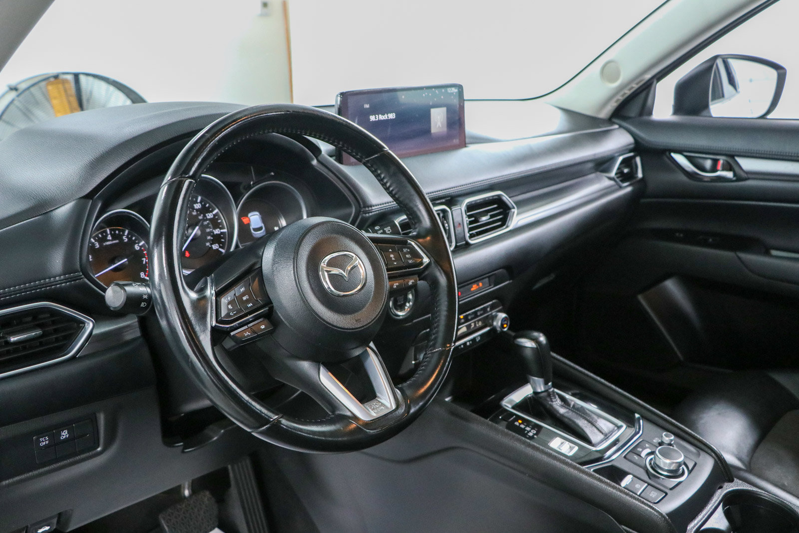 Used 2021 MAZDA CX-5 Touring FWD image 22