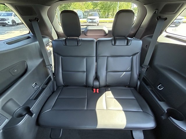 New 2025 Ford Explorer ST image 30