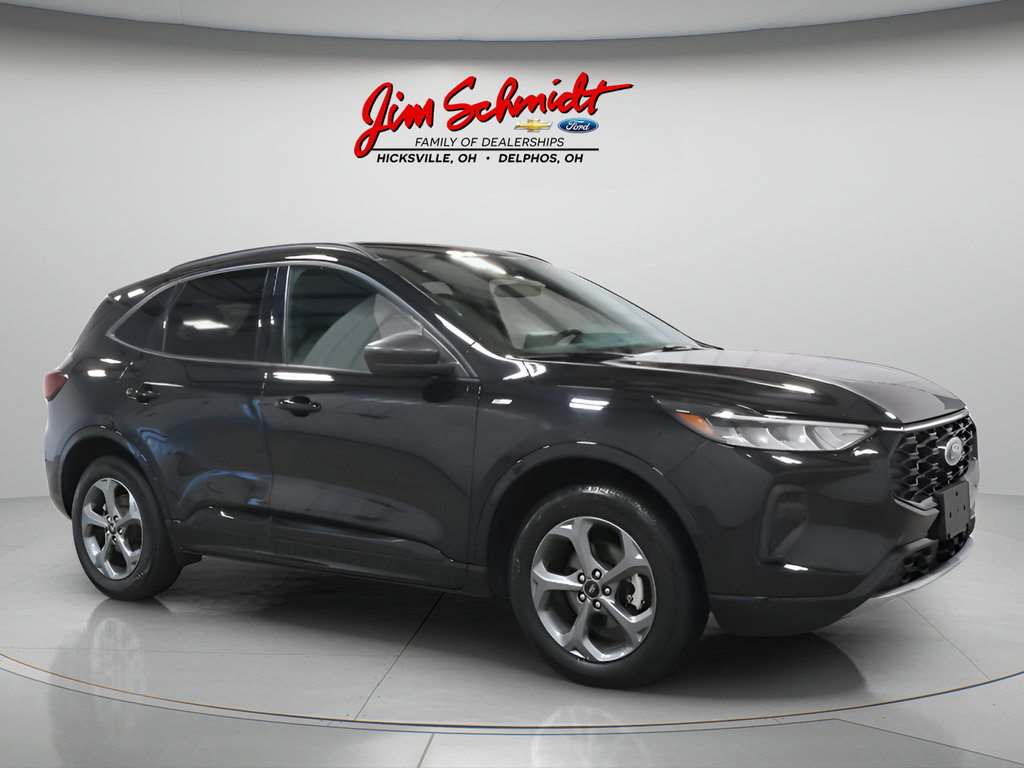 Used 2024 Ford Escape ST-Line AWD/4WD image 2