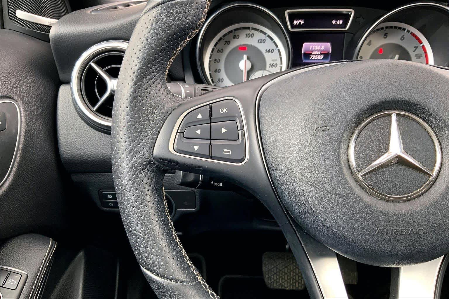 Used 2016 Mercedes-Benz GLA 250 4MATIC image 24