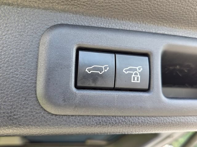 Used 2025 Toyota Sequoia Platinum AWD/4WD image 13