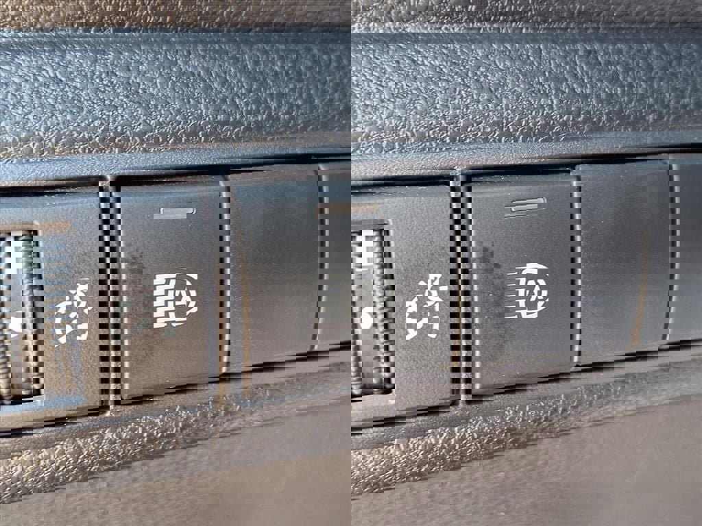 Used 2024 Toyota Corolla SE image 24