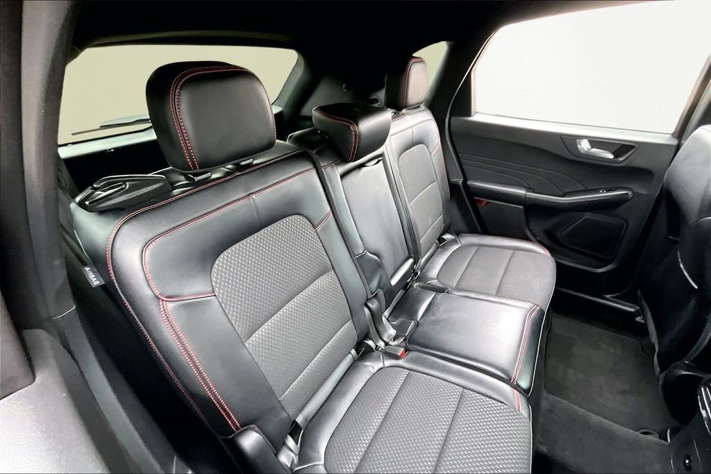 Used 2024 Ford Escape ST-Line w/ Tech Pack #1 image 27