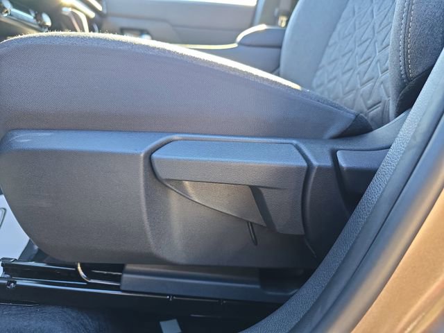 New 2026 Nissan Kicks SV w/ SV Premium Package image 14