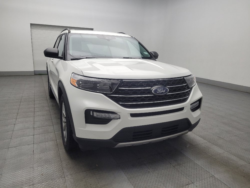 Used 2024 Ford Explorer XLT w/ Equipment Group 202A RWD image 13