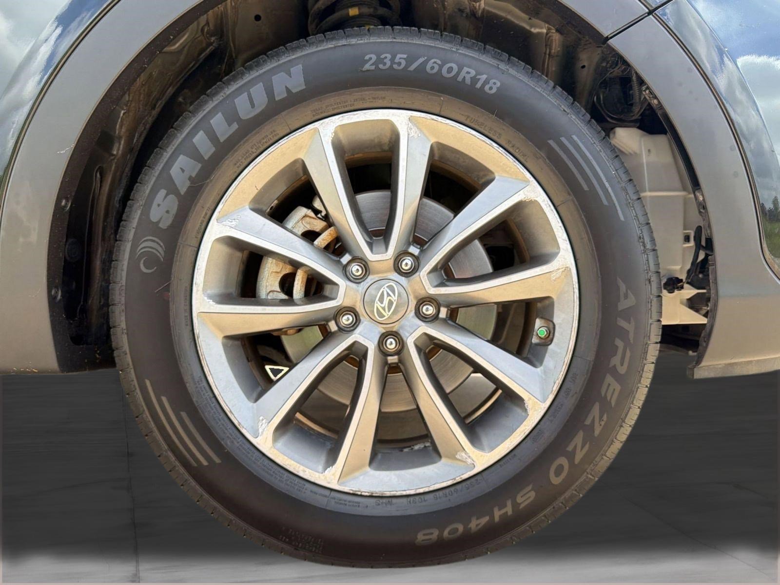 Used 2018 Hyundai Santa Fe SE w/ SE Premium Package 02 image 11