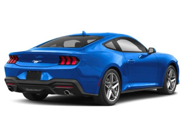 Used 2025 Ford Mustang EcoBoost image 3